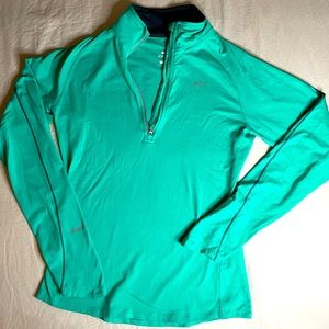 Nike Dri-fit sweater